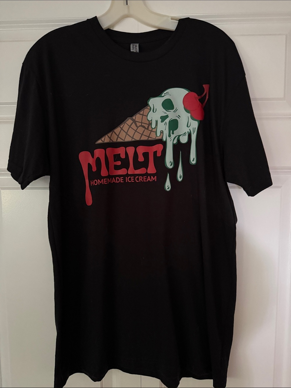 Salem Ma Melt Homemade Ice Cream Shop T shirt size L Halloween